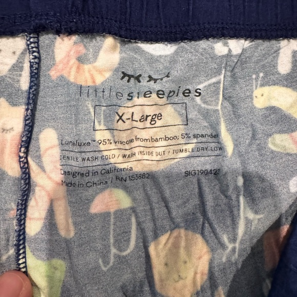 Little Sleepies Alphabet Friends Women’s XL Pajama Pants - Picture 2 of 4